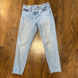 Levis’s Cropped Wedgie Jeans - Size 26
